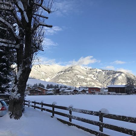 Low Budget Apartment Kitz 10 Kaprun Exterior photo