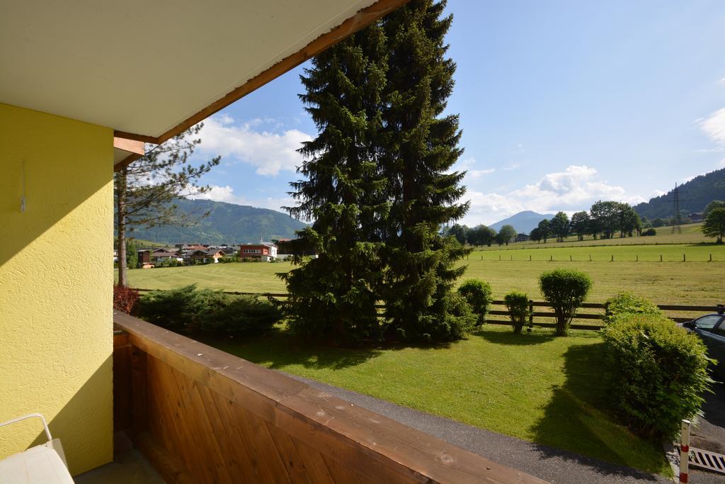 Low Budget Apartment Kitz 10 Kaprun Room photo
